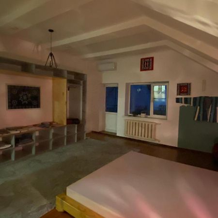Kuduk Cultural Residence Bishkek Exterior foto